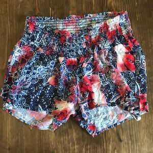 Maternity shorts
